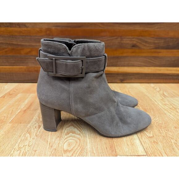 Aquatalia Grey Suede Ankle Booties with buckle accent Made in Italy Women 7.5 - Picture 3 of 9